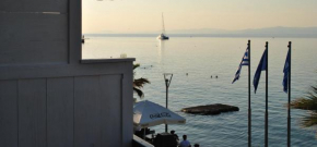 Eleni's Sea View Apartments
